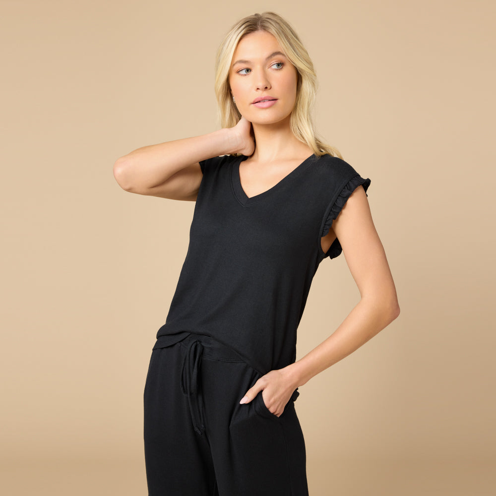 Dream Ruffle V-neck with Cropped Pant