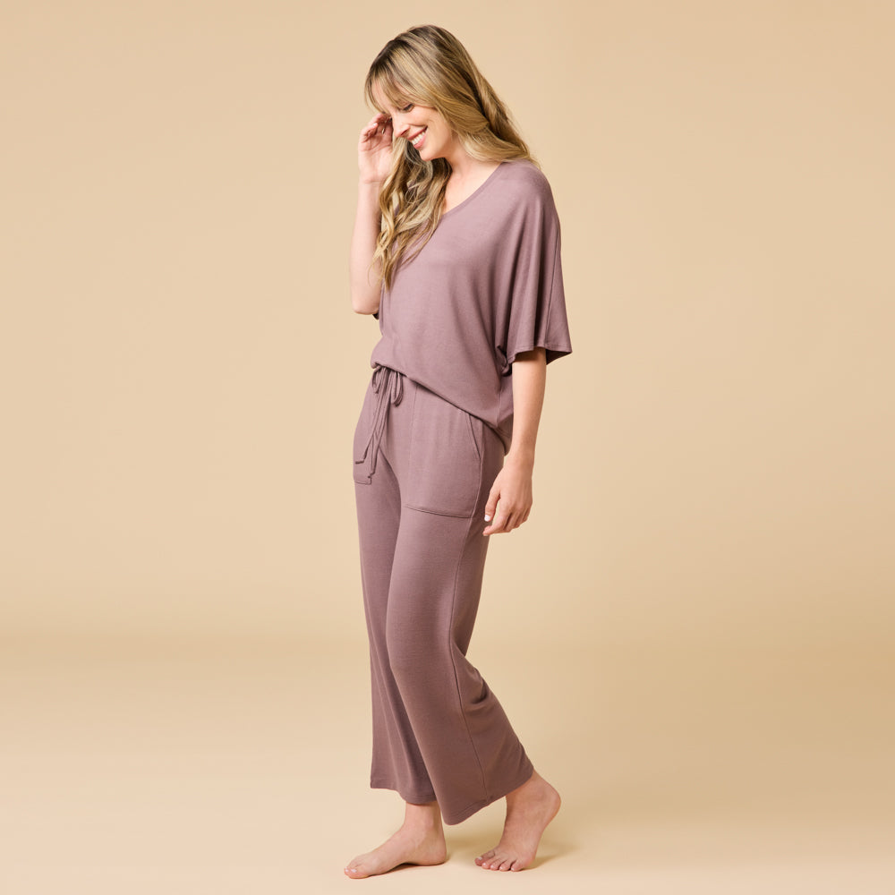 Dream Relaxed V-neck with Capri Lounge Set