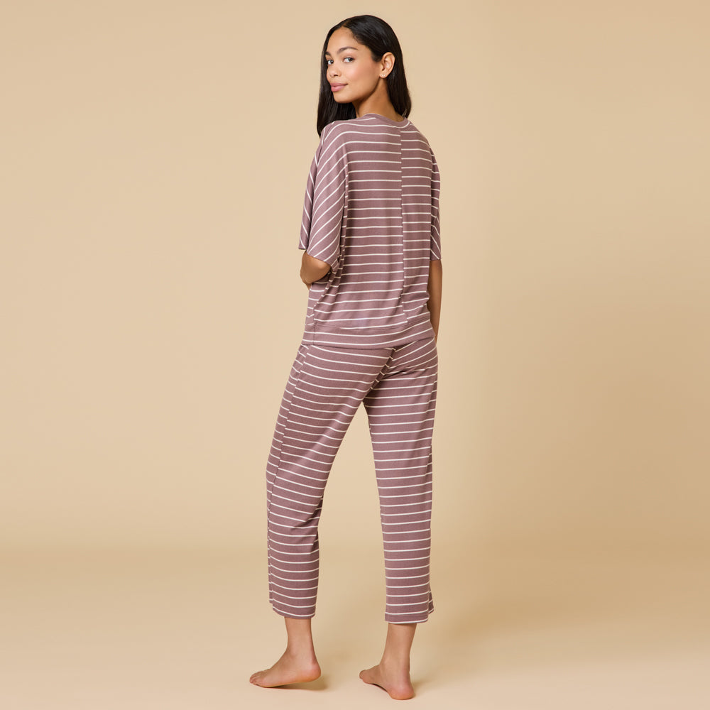 Dream Relaxed V-neck with Capri Lounge Set