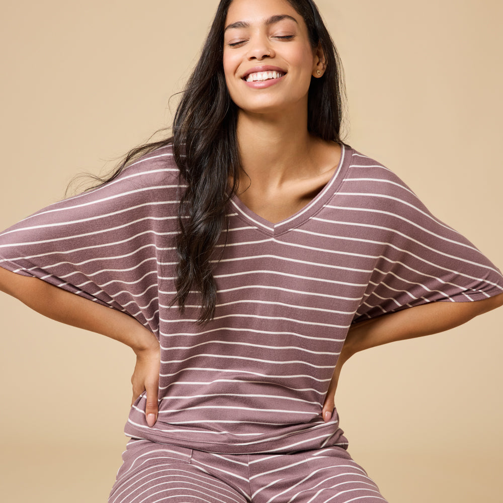 Dream Relaxed V-neck with Capri Lounge Set