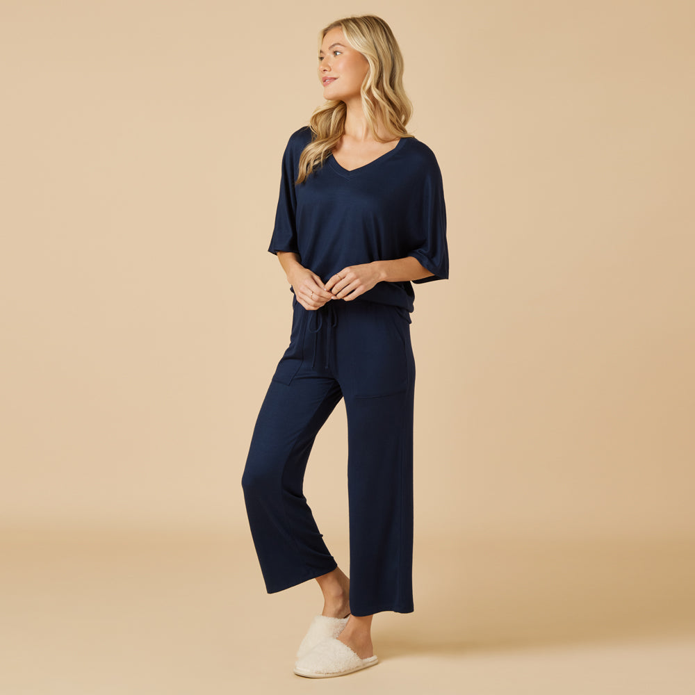 Dream Relaxed V-neck with Capri Lounge Set