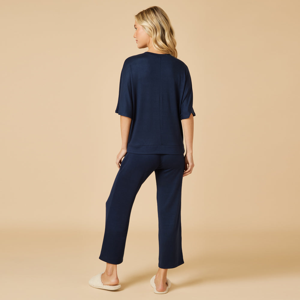 Dream Relaxed V-neck with Capri Lounge Set