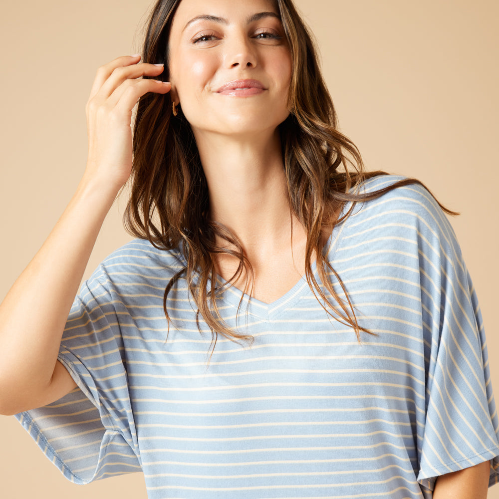 Dream Relaxed V-neck with Capri Lounge Set