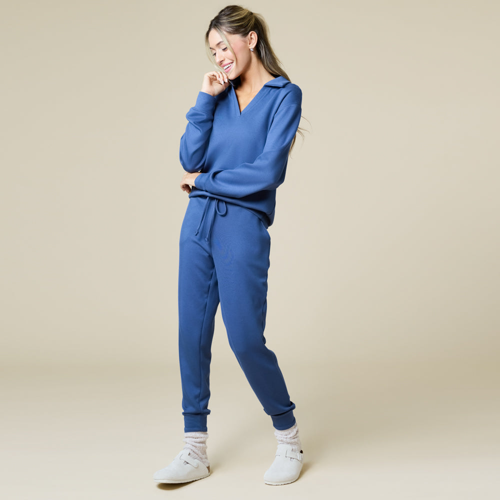 DreamTech Johnny Collar Lounge Set