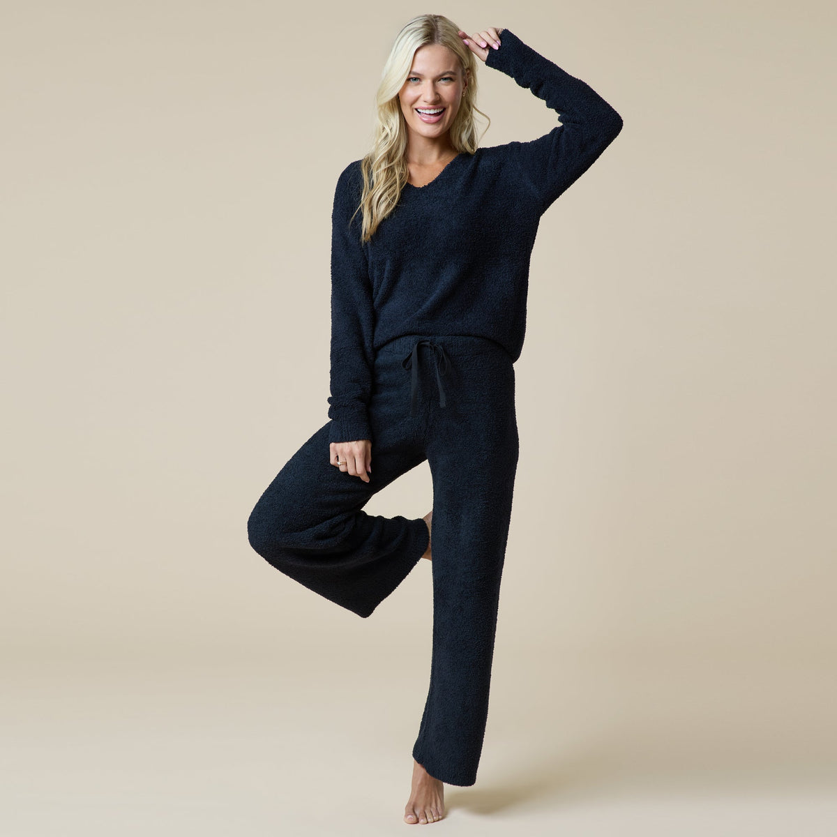 Solid Marshmallow V-Neck Lounge Set