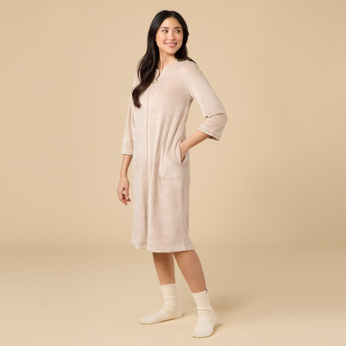 Serenity 42" 3/4 Sleeve Zip Robe