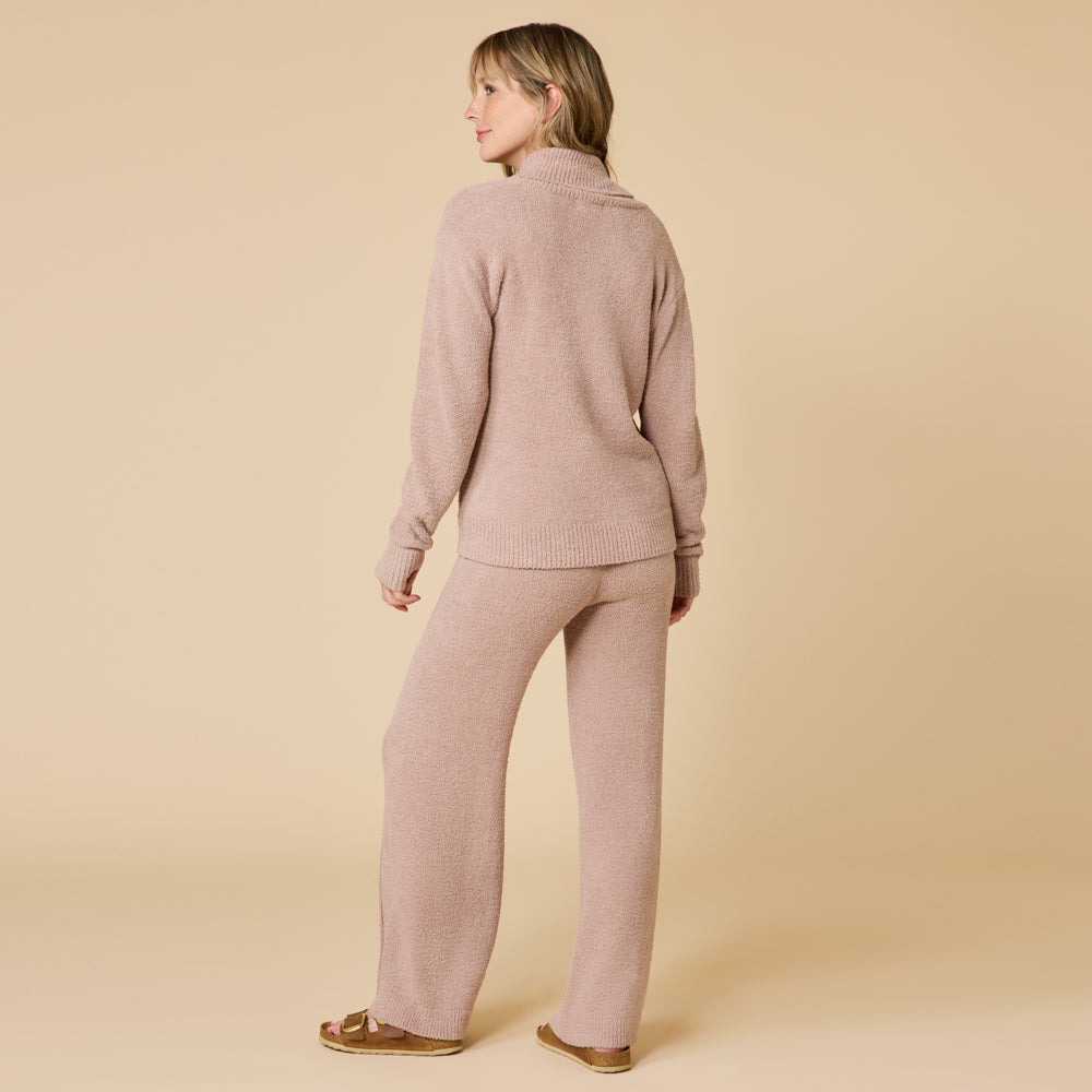 Ultra-Marshmallow Shawl Collar with Pintuck Pant