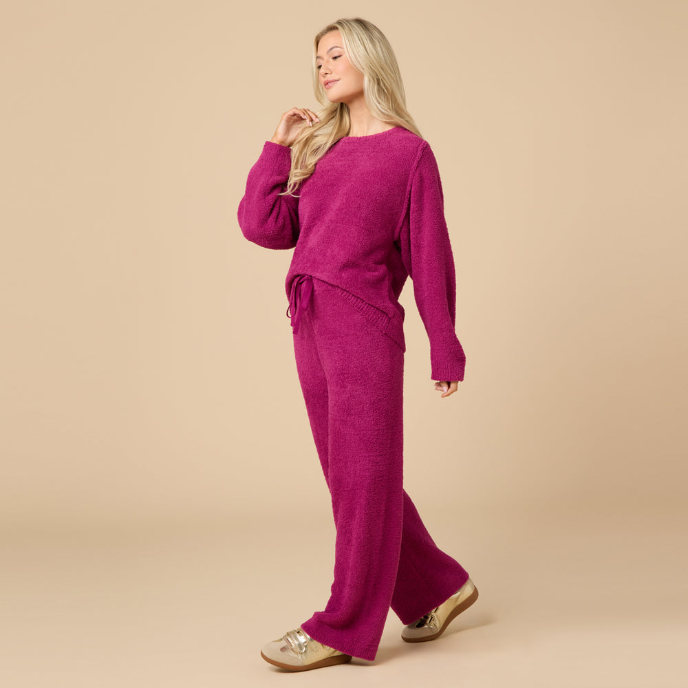 Solid Marshmallow Reverse Seam Crew Neck Lounge Set with Bracelet Sleeve