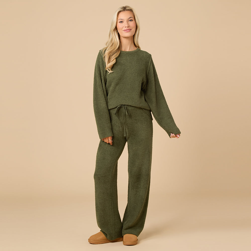 Solid Marshmallow Reverse Seam Crew Neck Lounge Set with Bracelet Sleeve