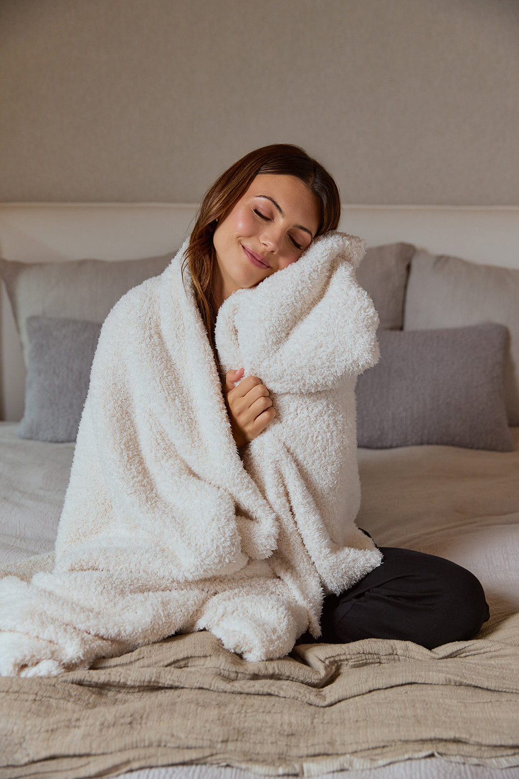 Ultra-Lite Marshmallow 54" x 72" Blanket