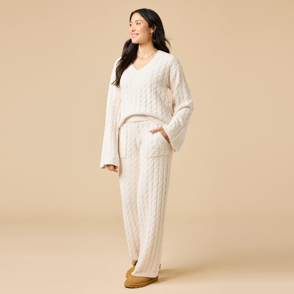 Cable Knit Marshmallow V-Neck with Flared Sleeve and Pant