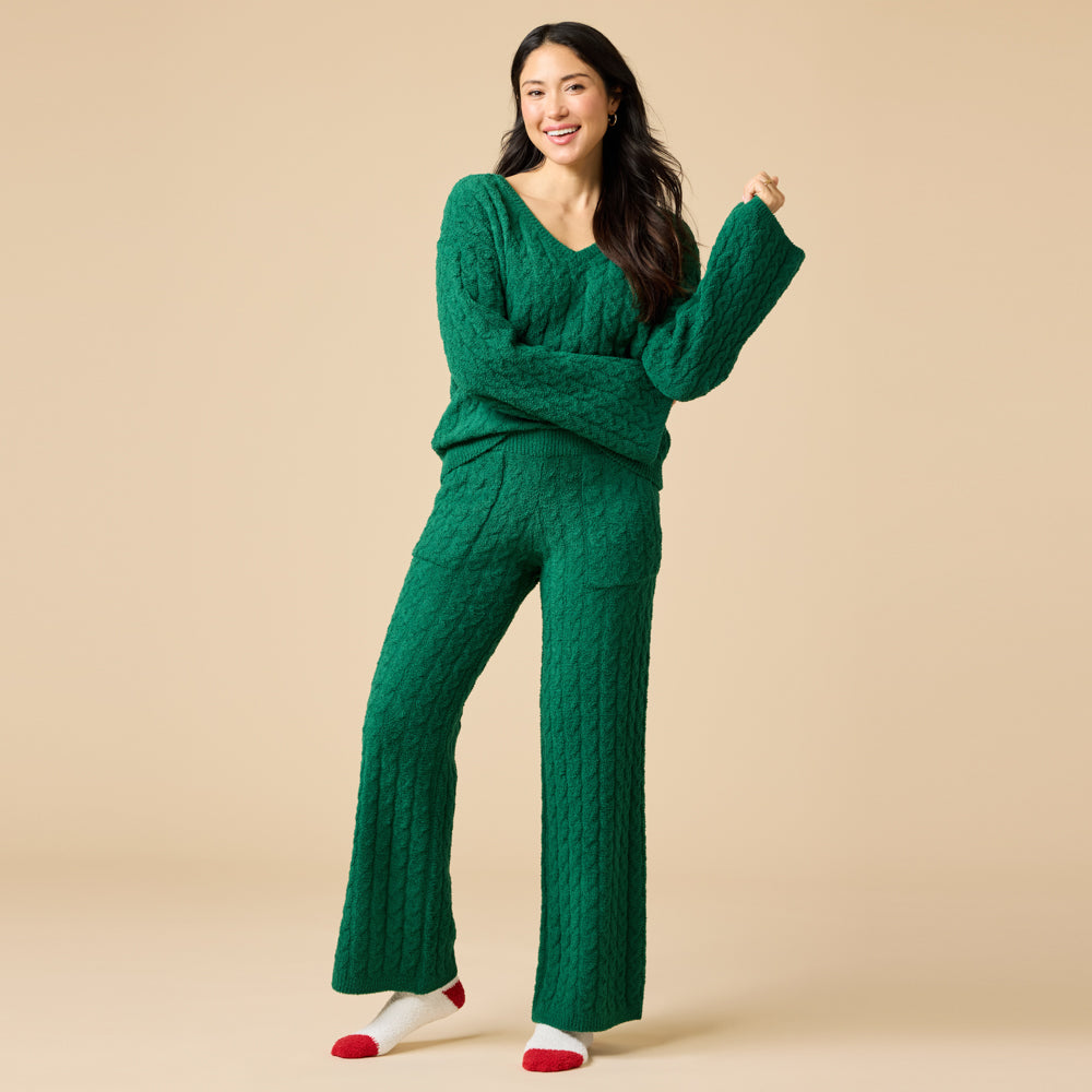 Cable Knit Marshmallow V-Neck with Flared Sleeve and Pant