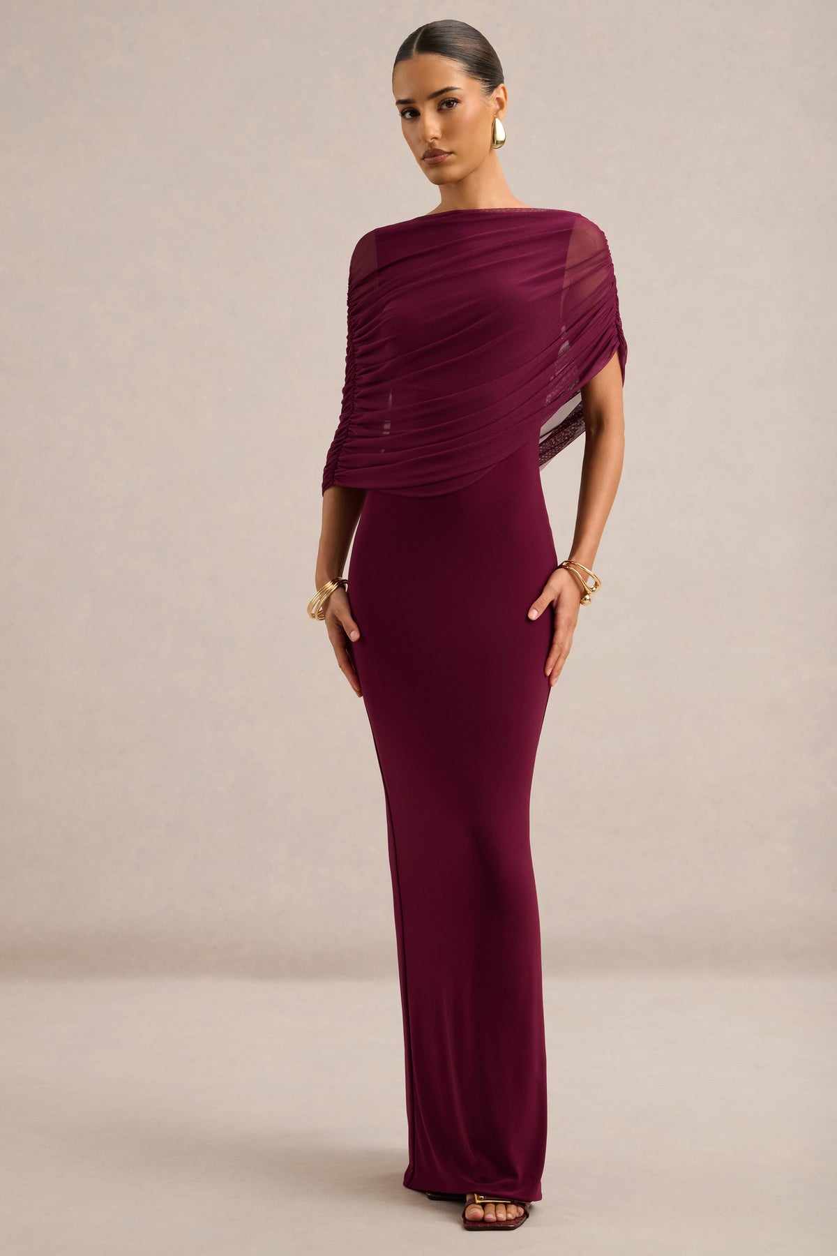 Ciana | Burgundy Jersey Ruched Round Neck Short Sleeve Maxi Dress With Draped Detailing And Back Split