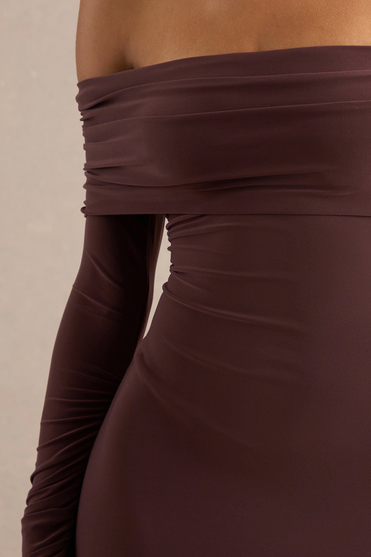 Keirae | Dark Brown Jersey Ruched Bardot Long Sleeve Maxi Dress With Tie Back And Back Split