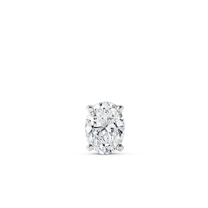 Oval Diamond Engraved Stud Earring