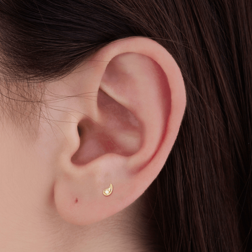 Diamond Paisley Stud Earring