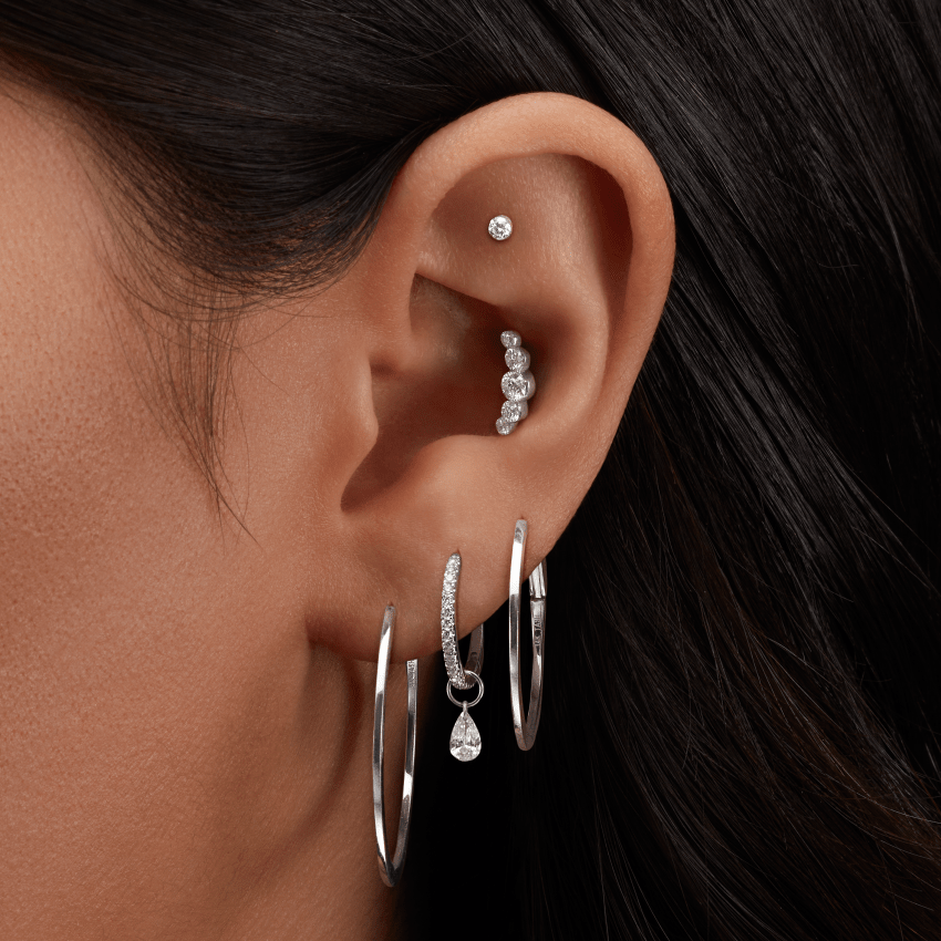 Invisible Set Five Diamond Open Curve Threaded Stud Earring