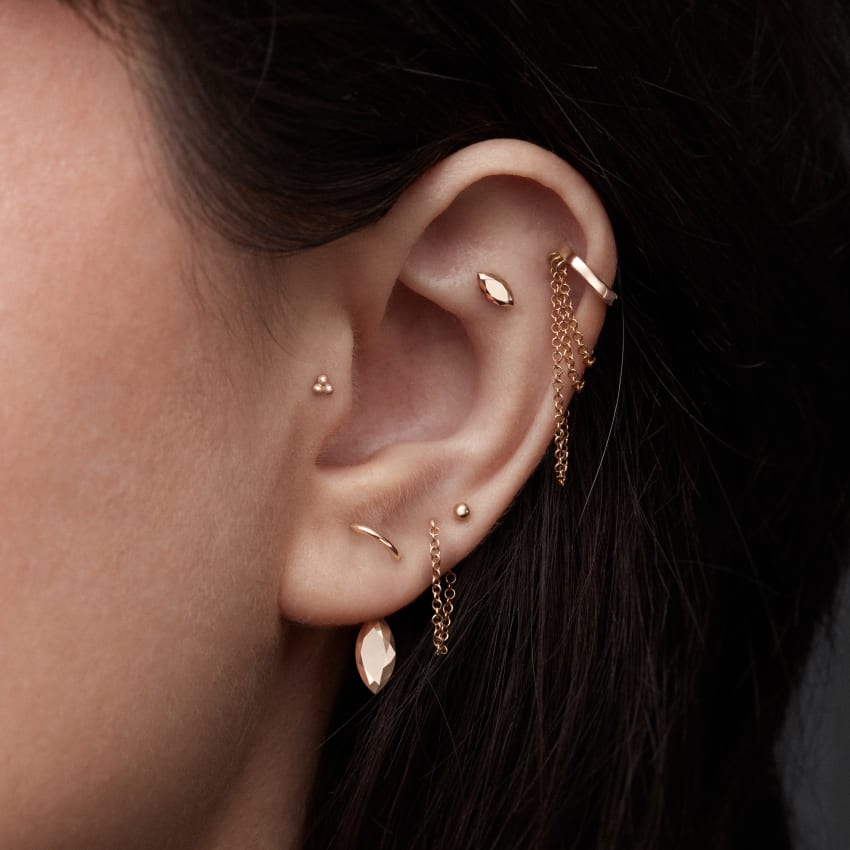 Ball Threaded Stud Earring With Titanium Backing